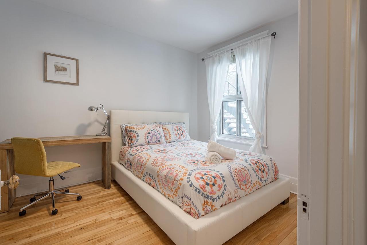 Luxurious Downtown Gem+pets Ok+parking Apartment *