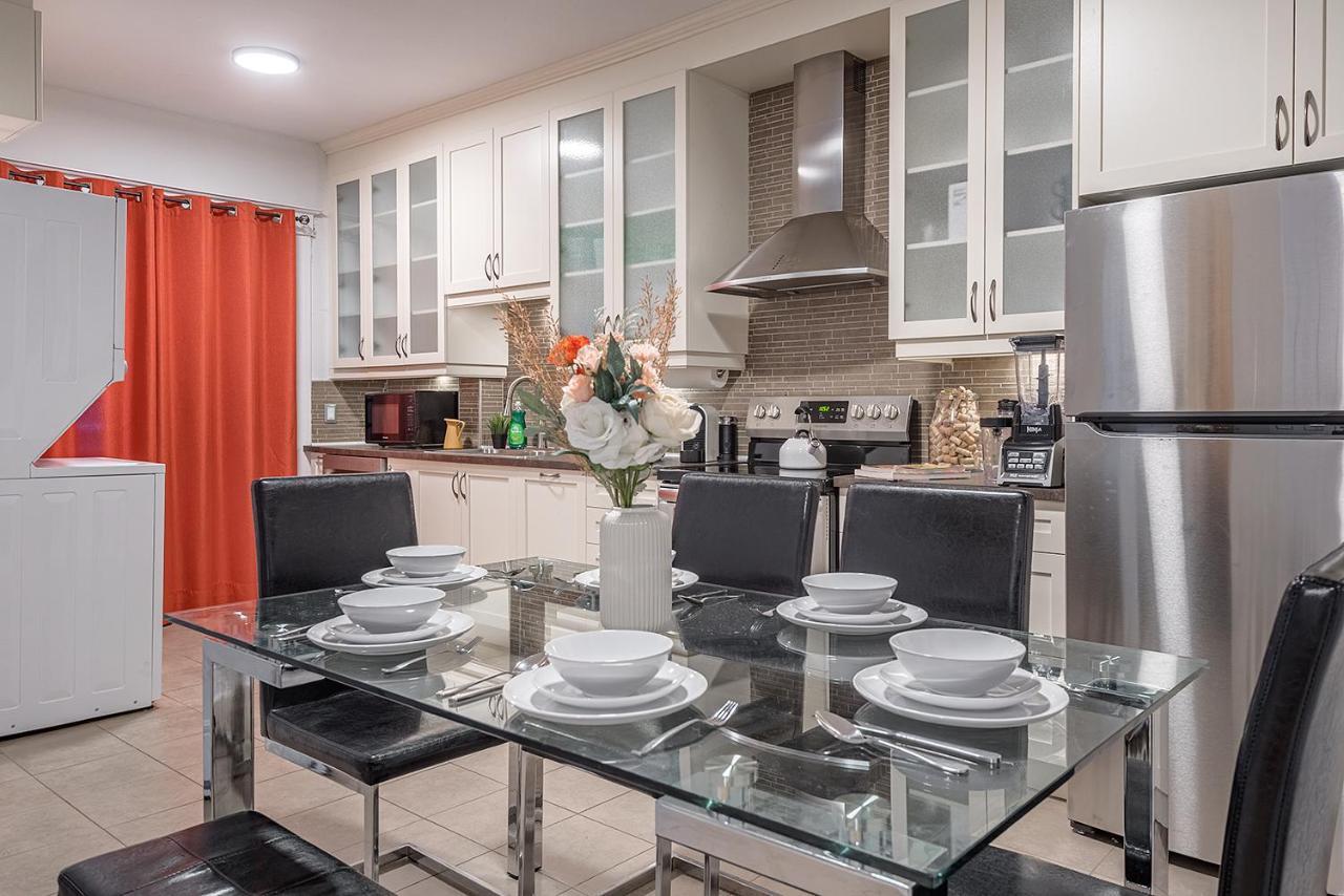 Luxurious Downtown Gem+pets Ok+parking