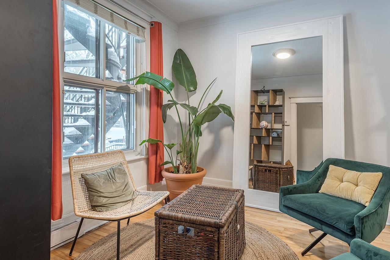 Luxurious Downtown Gem+pets Ok+parking Apartment